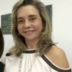 Você está visualizando atualmente Lucia Maria Souza Lopes